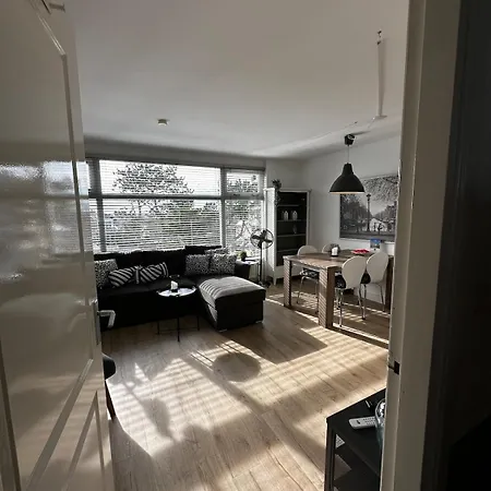 De Schelp 67, Free Parking Zandvoort