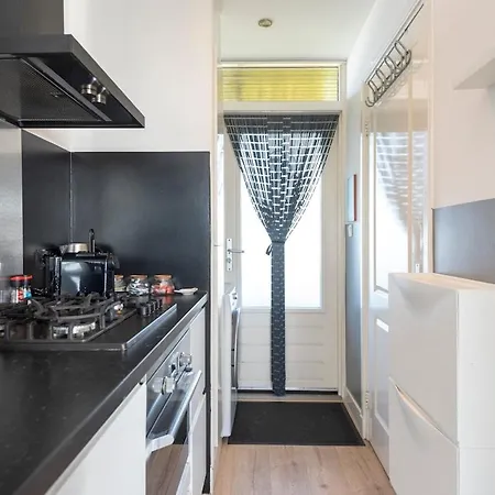 Apartment De Schelp 67, Free Parking Zandvoort