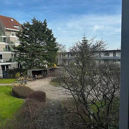 De Schelp 67, Free Parking Zandvoort