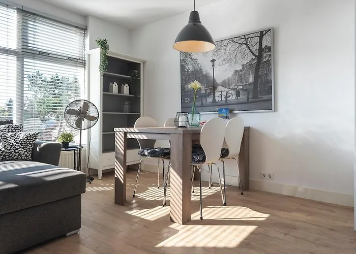 De Schelp 67, Free Parking